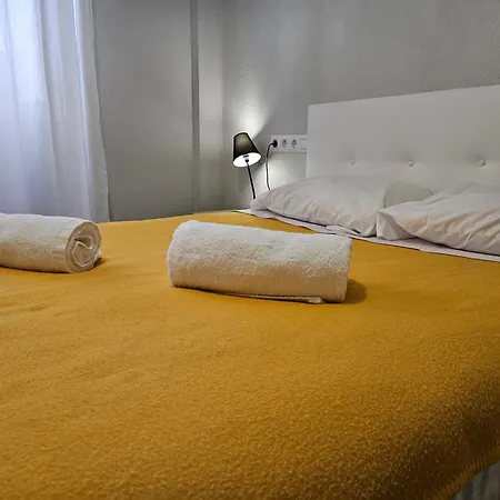 180a Apartamento En Cimadevilla * ヒホン